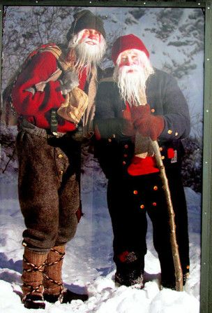 Yule Lads - Author: lusinemarg - Source: http://en.wikipedia.org/wiki/File:Yule_lads_in_Dimmuborgir.JPG